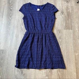 Gap lace dress